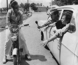 rc3a1kc3b3czi_utca2c_az_mtv_csak_c3bclc3b6k_c3a9s_mesc3a9lek_cc3admc5b1_mc5b1sorc3a1nak_stc3a1bja_szommer_erzsc3a9bet_c3a1polc3b3nc591vel2c_a_megye_egyetlen_nc591i_la