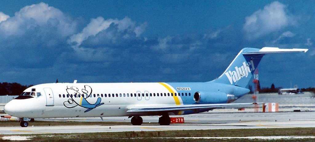 mcdonnell_douglas_dc-9-322c_valujet_an0208141