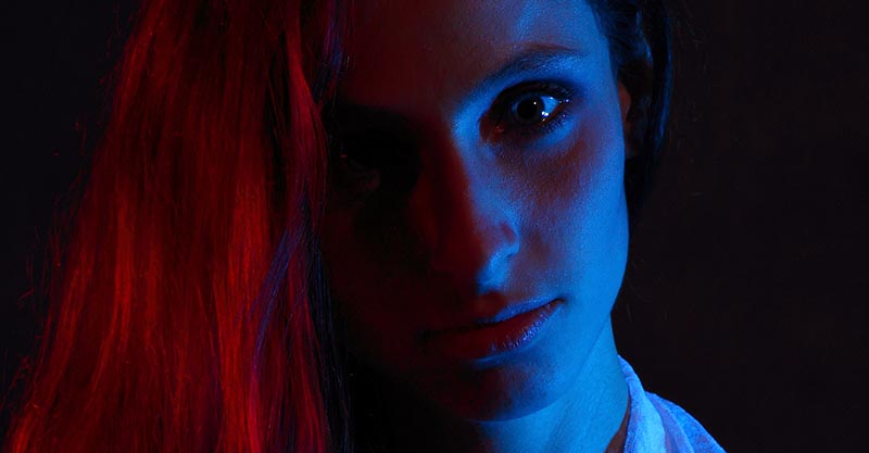 Rabyn_in_Blue_and_Red