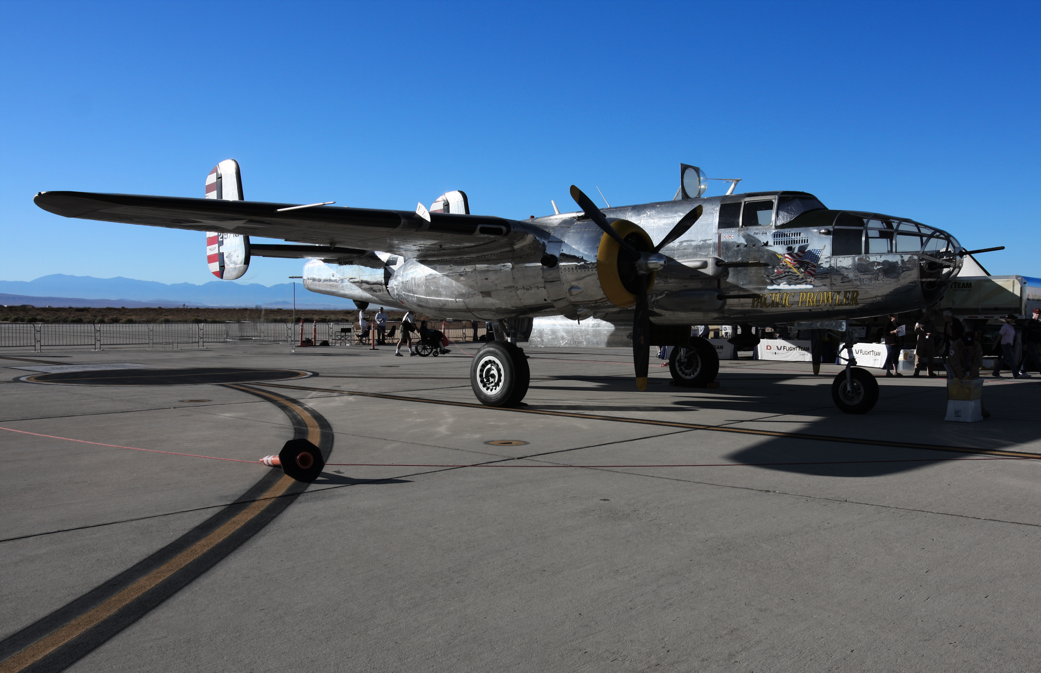 Mitchell B–25 bombázó